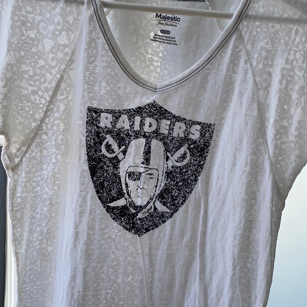 Raiders tee